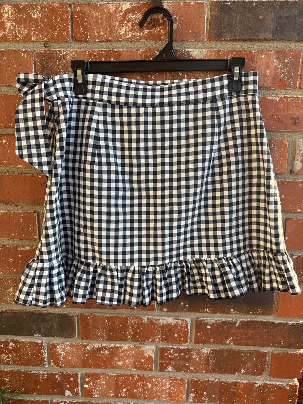 Stylish Gingham Checkered Wrap Mini Skirt with Ruffles - Picture 4 of 11